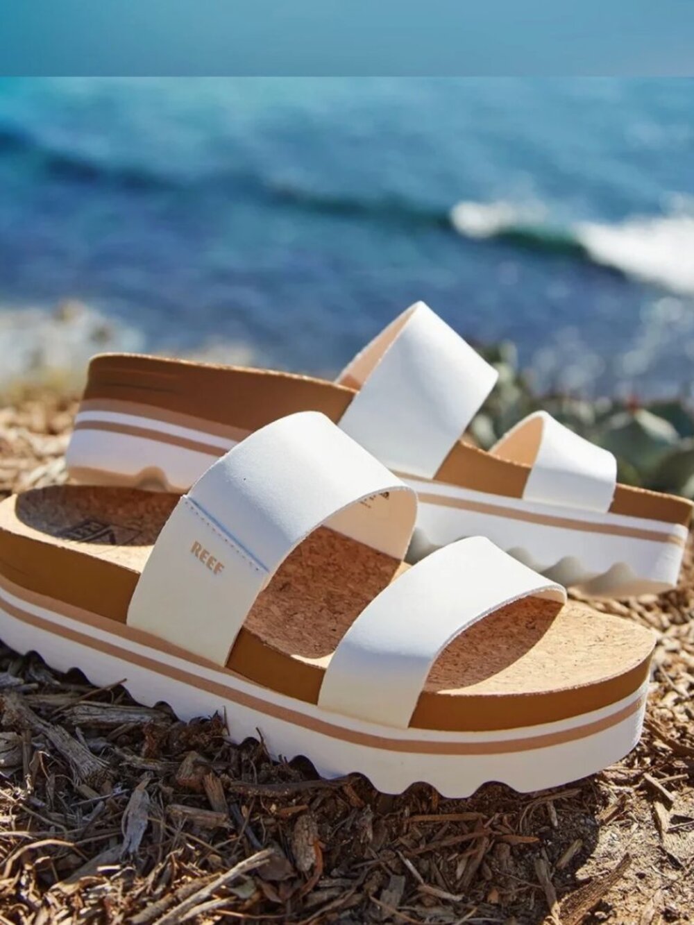 Reef Cushion Vista Hi Platform Slide Sandal Women’s Size 7 White